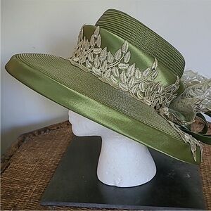 Ms Divine Elegant Green Designer Women's Hat with Bow Lace and Ribbon New